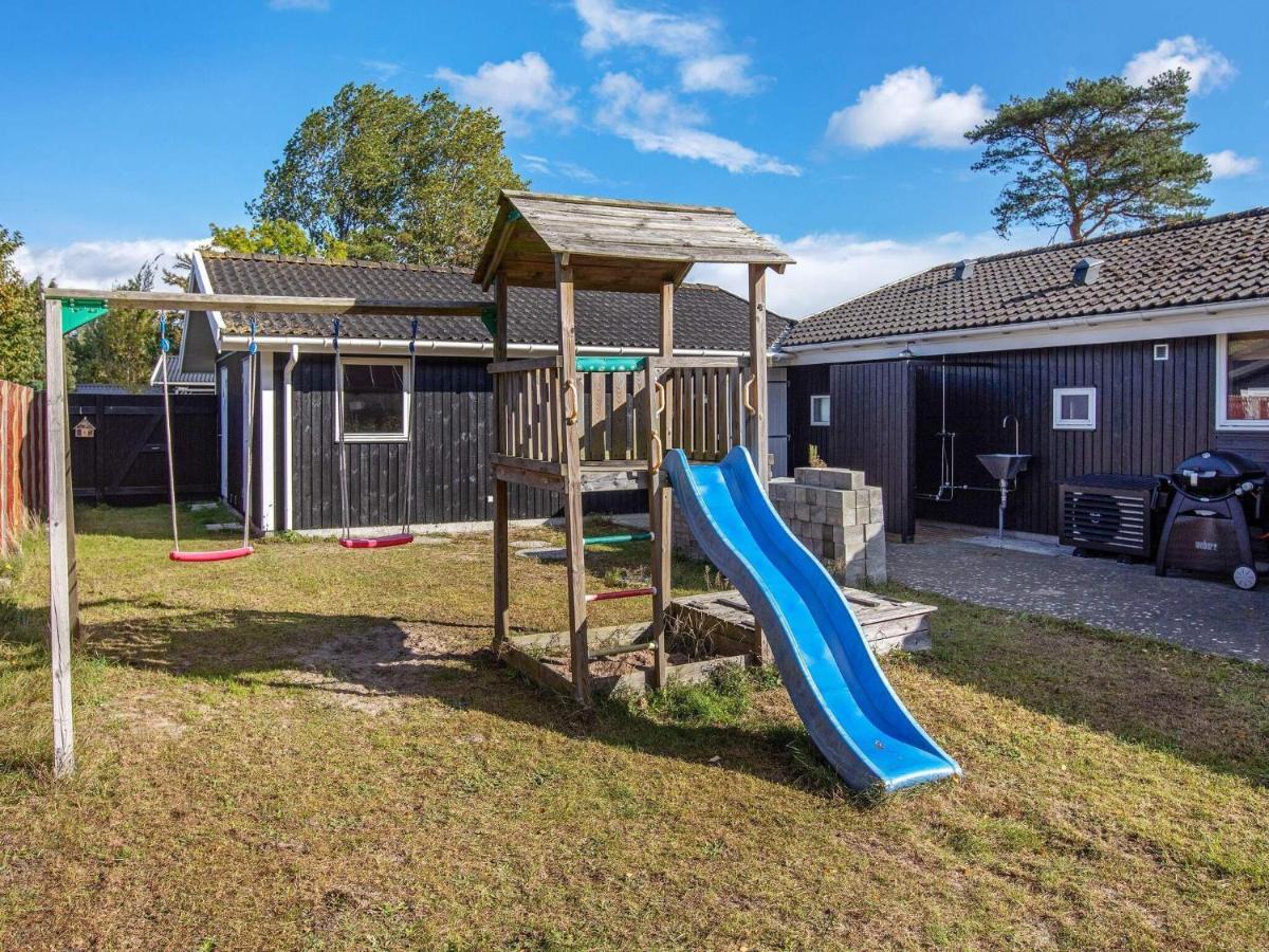 10 Person Holiday Home In Idestrup Bøtø By Exteriör bild